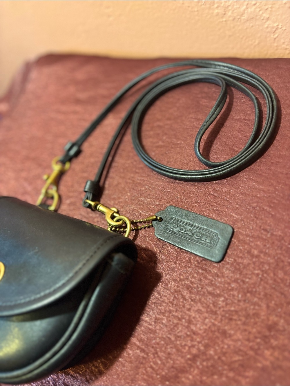 Coach USA Made Vintage Black Leather Crossbody Belt Saddle Purse Brass Hardware - Picture 3 of 16